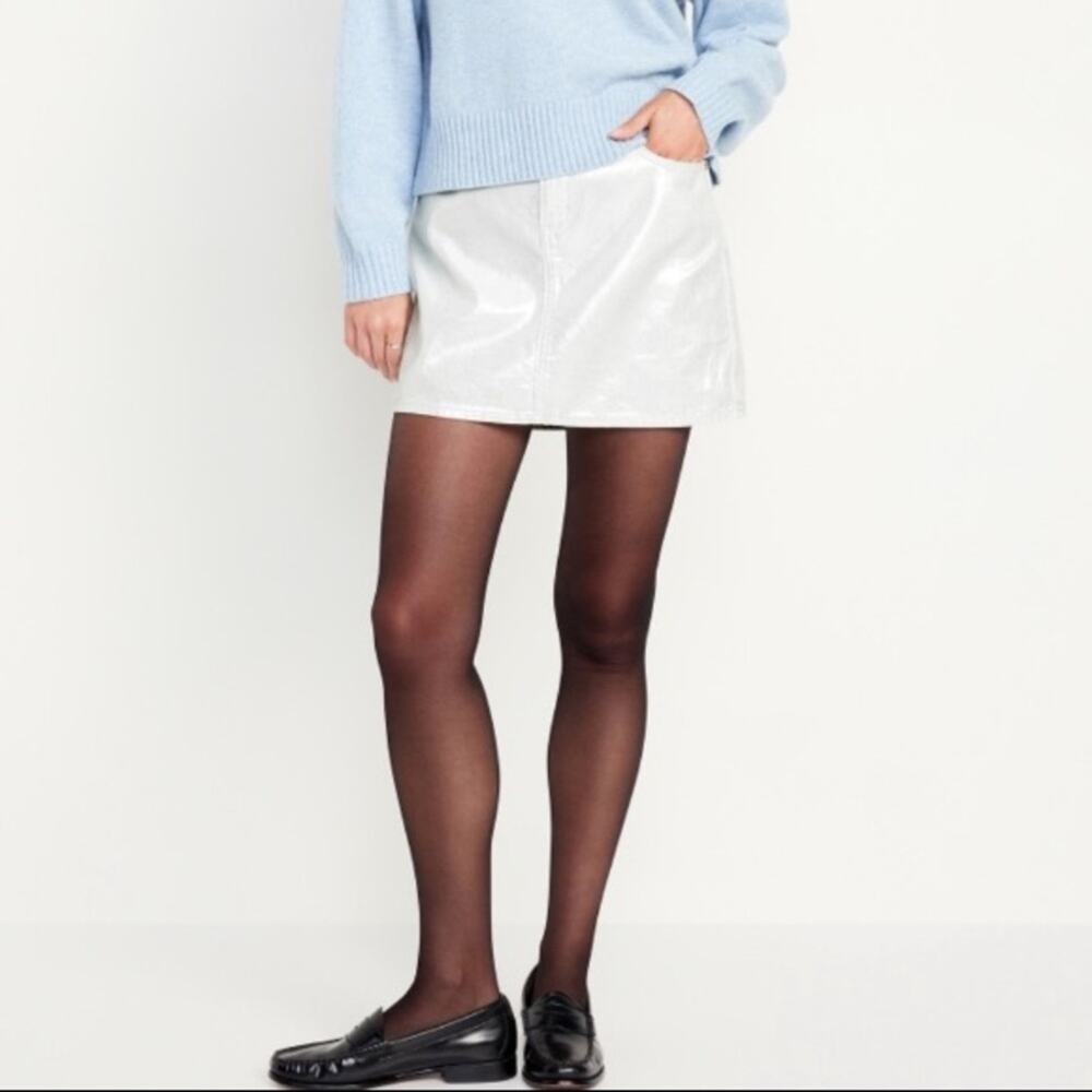 Old Navy Mid-Rise OG Shine Mini Skirt